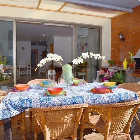 Moradia Vale Serves Ferienhaus